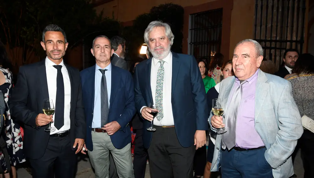 José Jurado, Alberto Romero, Luis Sánchez-Moliní y Alberto González