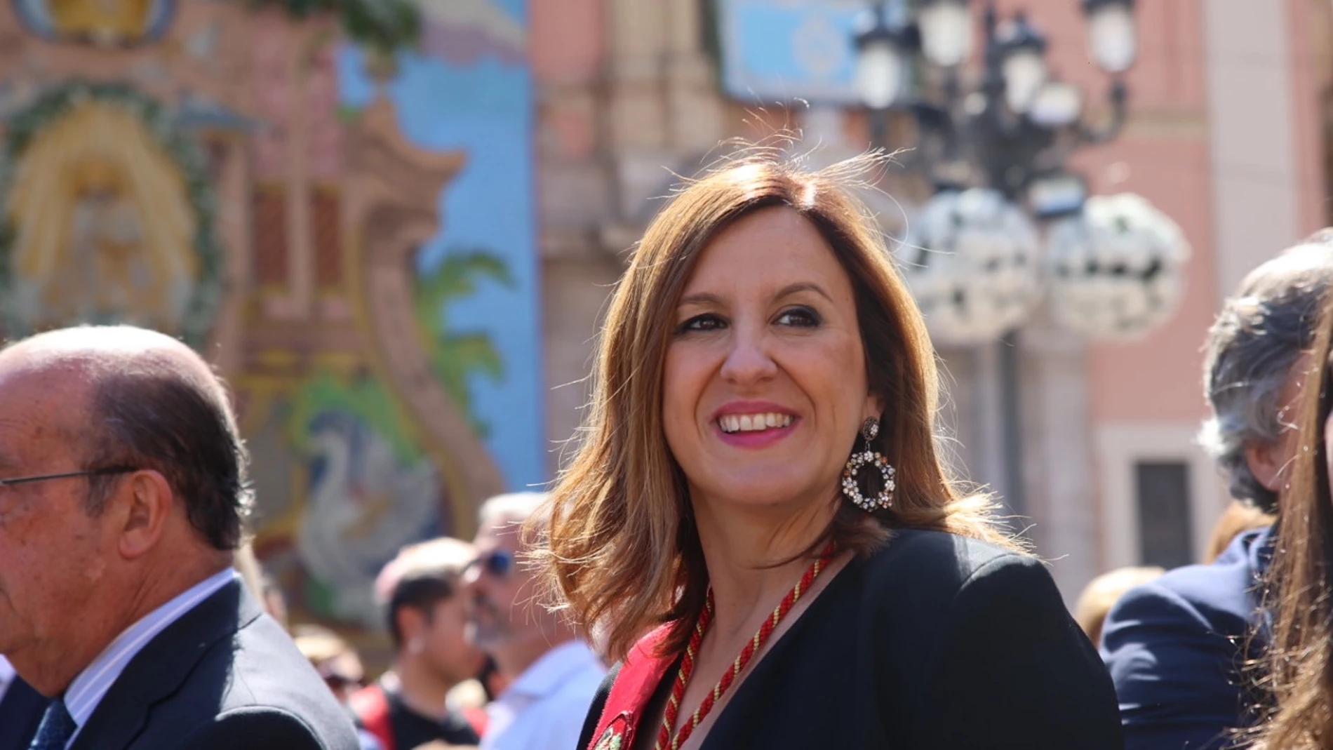 Catalá dará a las tradiciones valencianas "el trato que se merecen"