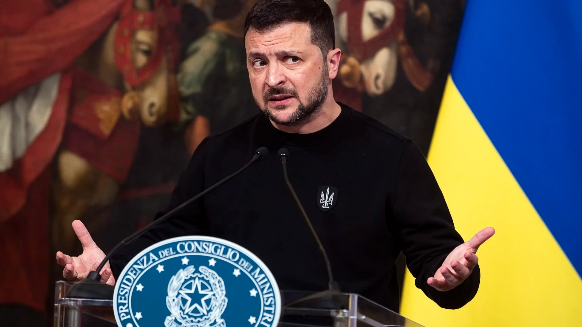 Rome (Italy), 13/05/2023.- Ukraine's President Volodymyr Zelensky attends a joint press conference with Italian prime minister at Chigi Palace in Rome, Italy, 13 May 2023. It is the first time Zelensky visits Italy since the start of the Russian invasion of Ukraine in February 2022. (Italia, Rusia, Ucrania, Roma) EFE/EPA/ANGELO CARCONI 