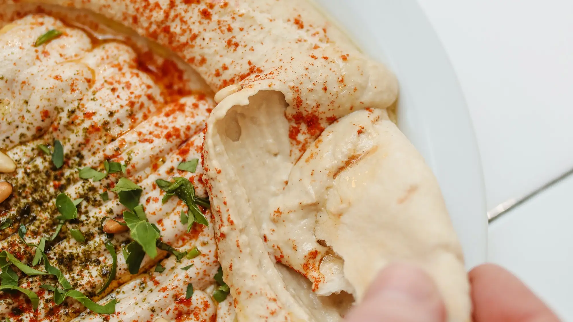 El hummus es uno de los platos más sencillos, más populares y más deliciosos del mundo