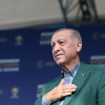 AMP.-Turquía.- Erdogan promete una transición pacífica si pierde entre nuevos avisos contra la "injerencia" de Occidente