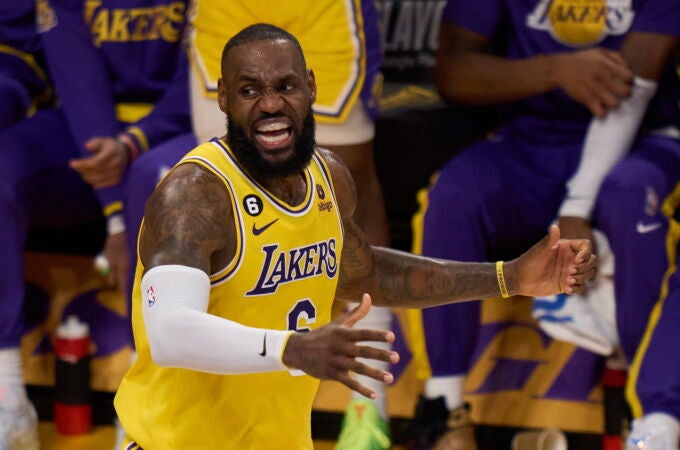 Tres años después, LeBron James y los Lakers vuelven a la final del Oeste