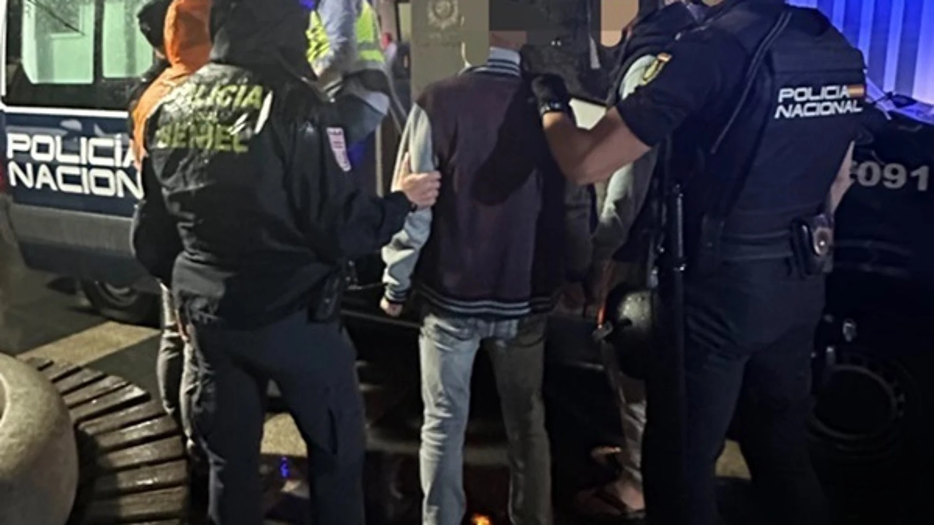 Policía Nacional y Policía Local detienen a 22 personas en un operativo conjunto en Beniel