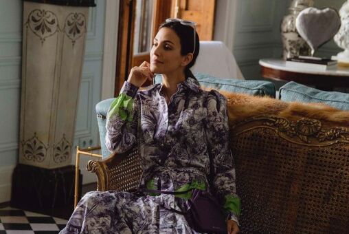 El flechazo de Sassa de Osma con el look con estampado floral más sofisticado y boho por el que cambiarás tus trajes para ser la invitada perfecta