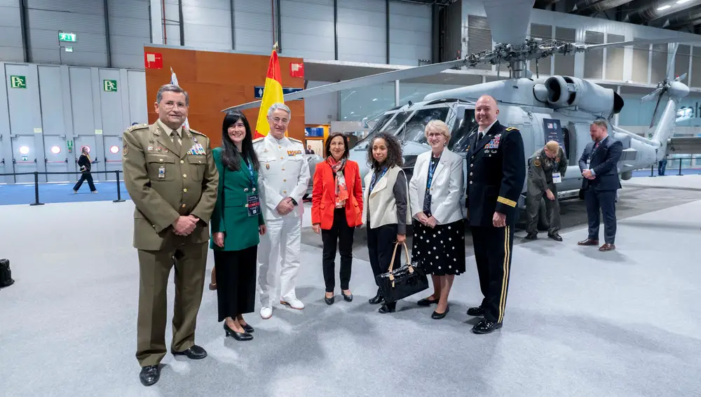 Robles inaugura la III Feria Internacional de Defensa y Seguridad de España