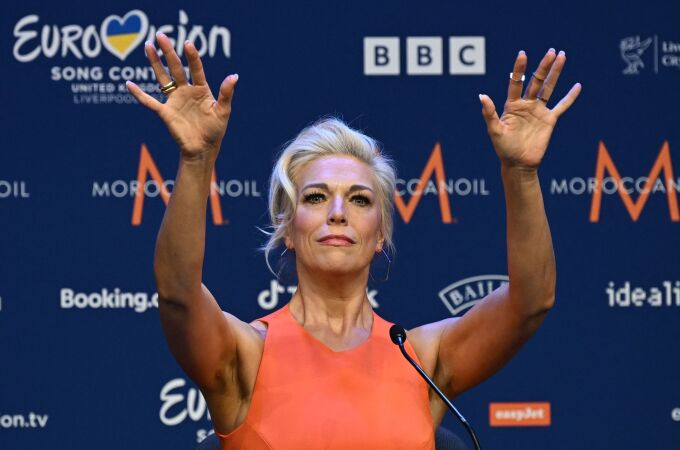 La presentadora de Eurovisión denuncia haber sido acosada durante el rodaje de «Benidorm»