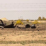 Un F18 se estrella en la Base Aérea de Zaragoza y el piloto consigue eyectarse a tiempo