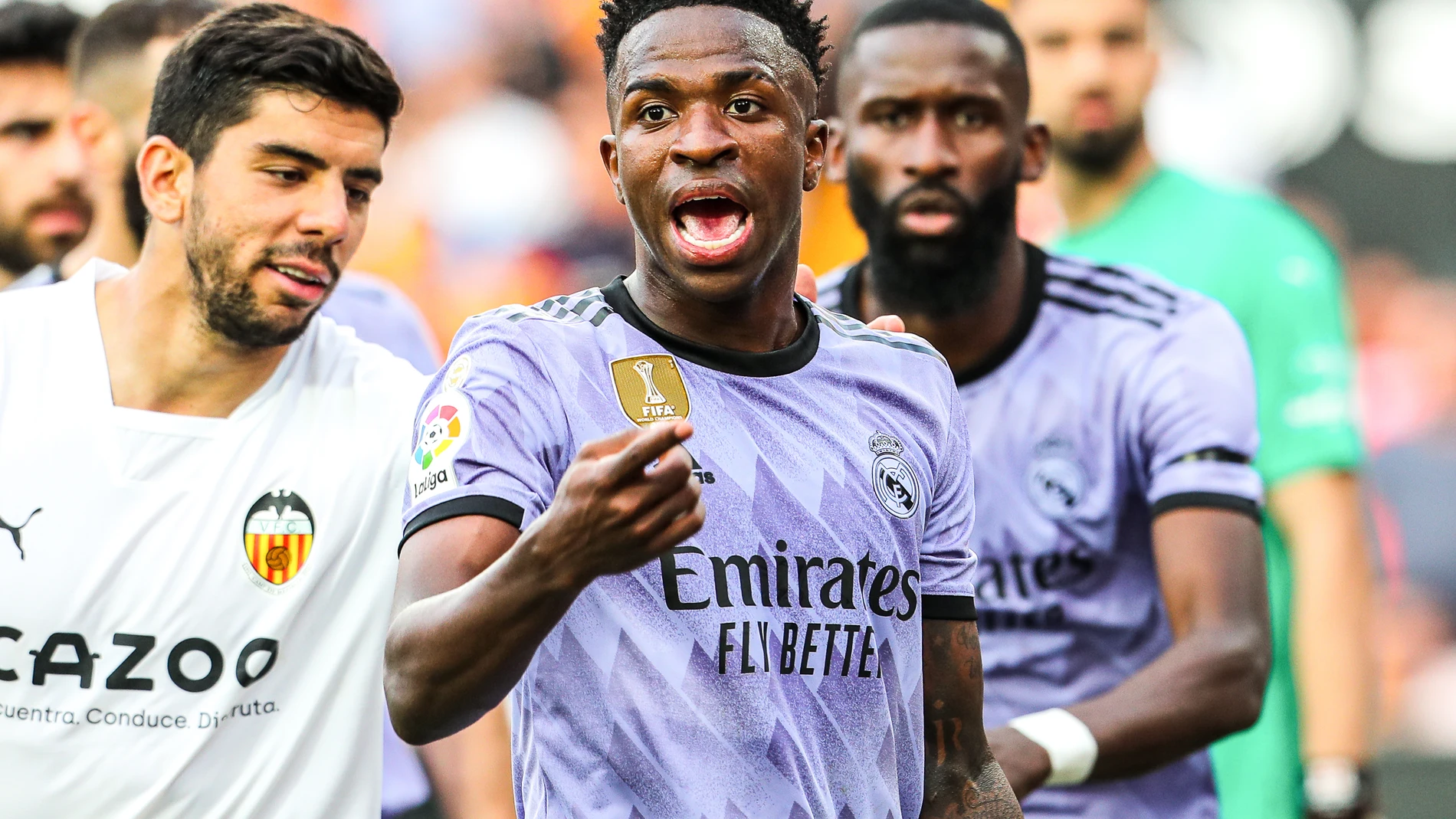 Vinicius Junior of Real Madrid protest during the spanish league, La Liga Santander, football match played between Valencia CF and Real Madrid at Mestalla stadium on May 21, 2023, in Valencia, Spain.
Ivan Terron / Afp7 
21/05/2023 ONLY FOR USE IN SPAIN
