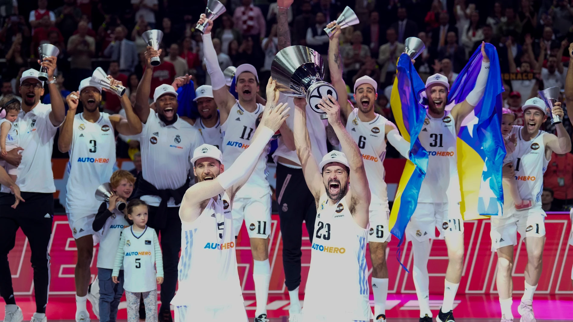 Llull y Rudy levantan el título de campeones de Europa