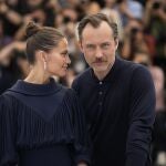 Alicia Vikander, left, and Jude Law pose for photographers at the photo call for the film 'Firebrand' at the 76th international film festival, Cannes, southern France, Monday, May 22, 2023. 