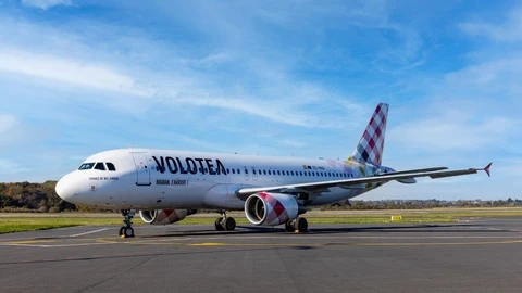 Volotea comenzará a operar rutas desde Murcia a Madrid y Barcelona a partir del puente de diciembre