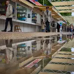Feria del Libro bajo la lluvia