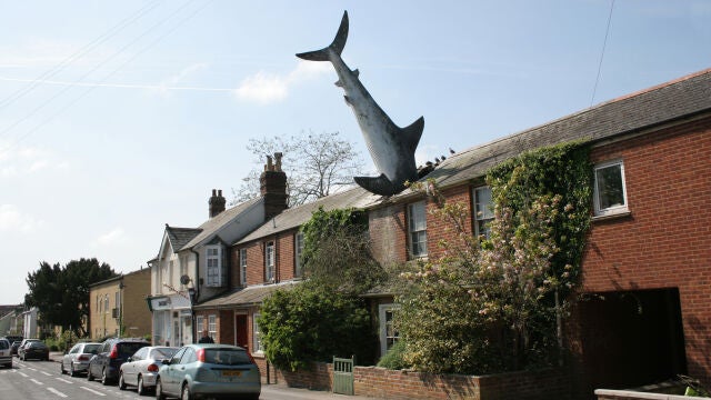 El tiburón de Headington es un monumento que se encuentra en Oxford, Inglaterra