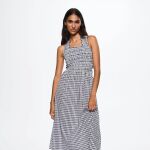 8 vestidos y faldas holgadas de Mango Outlet que van a llevar las mujeres de 30 y las de 50 años 