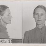 La ficha policial que los nazis hicieron de Mildred Harnack 
