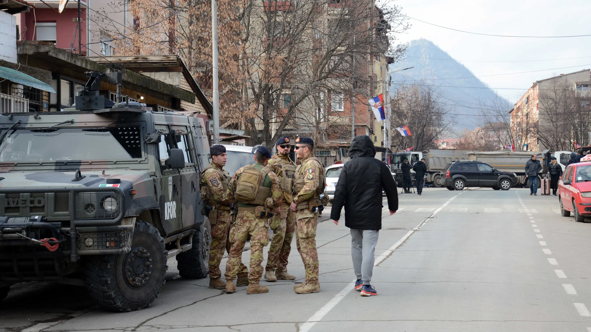 Kosovo.- El Gobierno serbio confirma que el Ejército se desplegará en las próximas horas en la frontera con Kosovo