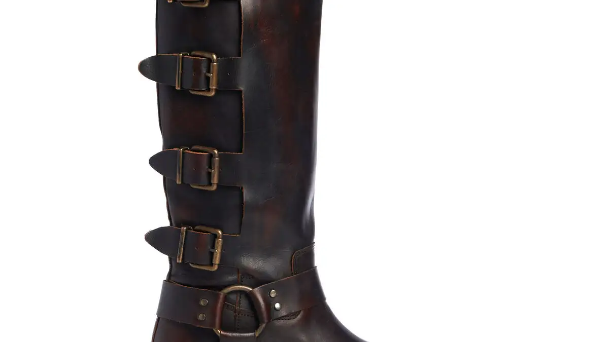 Botas hebillas marrones