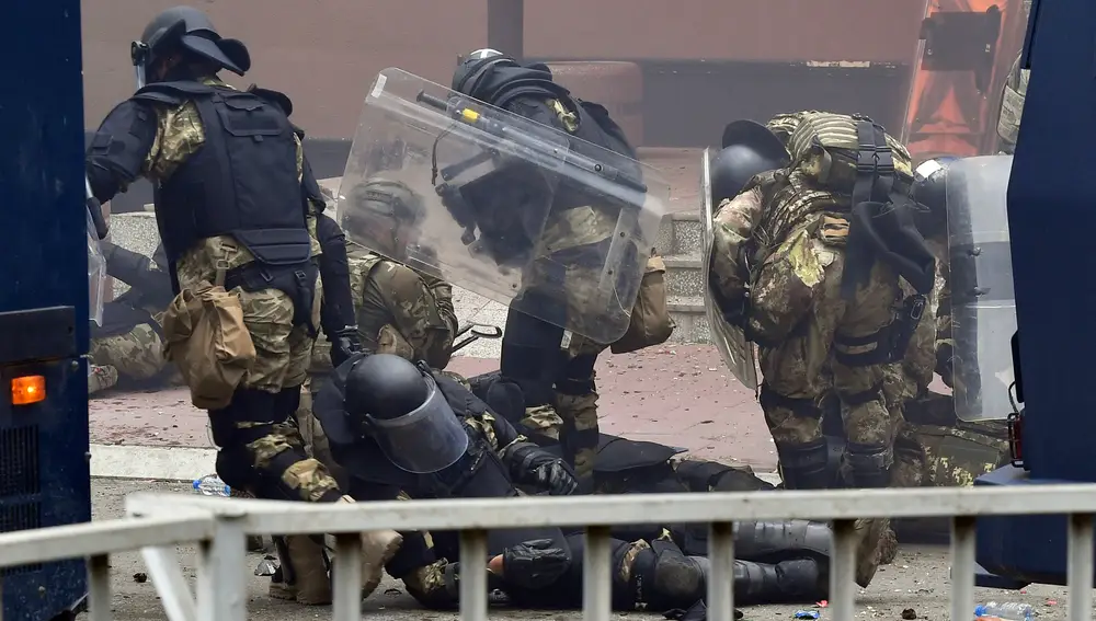 High tensions over newly elected mayors in northern Kosovo