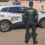 Un hombre se atrinchera en Mijas (Málaga) y hiere a un agente de la Guardia Civil