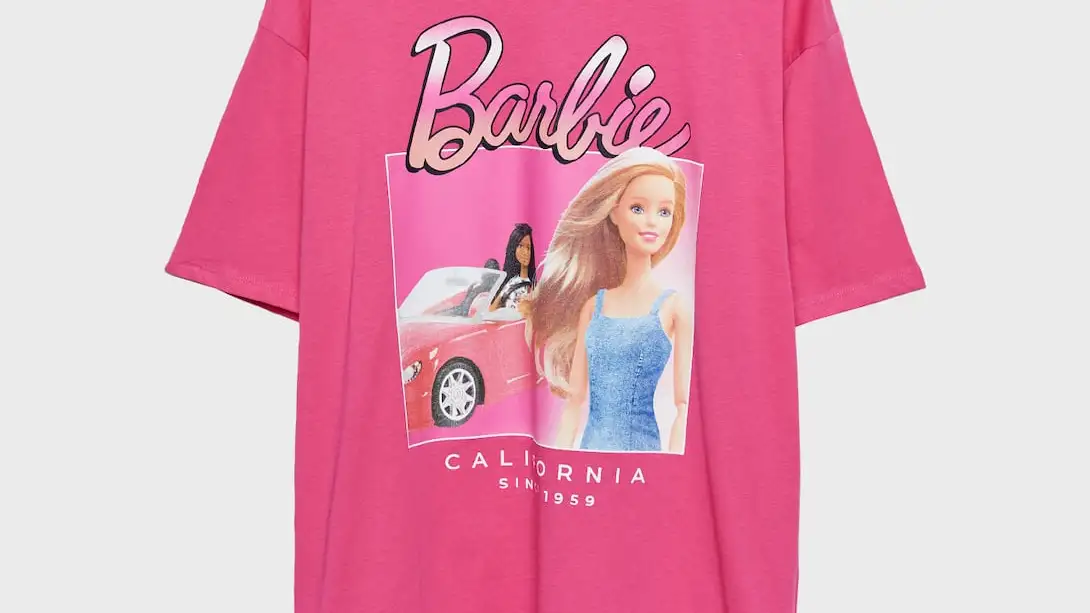Camiseta oversize licencia Barbie