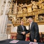 Firma del convenio entre la Fundación Caja de Burgos y el Cabildo Metropolitano
