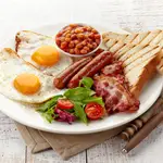 Desayunar o no desayunar es una de las cuestiones que más atañe a las personas que buscan adelgazar o perder grasa
