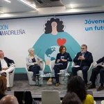 De izq. a dcha.:  Lorenzo Cooklin, Silvia Arias, Teresa Martín, Mario Tascón y Andrés Medina
