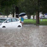 9 rescates, 15 achiques y 23 obstáculos retirados de la vía por las lluvias en Murcia