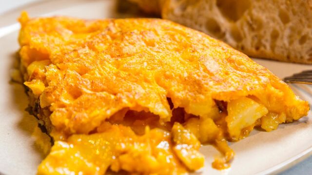 José Ángel Viñuela, jefe de Seguridad Alimentaria: "La tortilla tiene que alcanzar esta temperatura mínima"