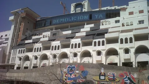 Hotel del Algarrobico