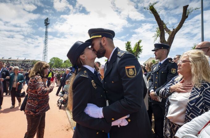 Alegría y entusiasmo en la jura de los 2.377 nuevos agentes policiales en Ávila