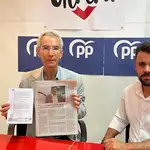 Curro Jiménez y el secretario general del PP de Sevilla