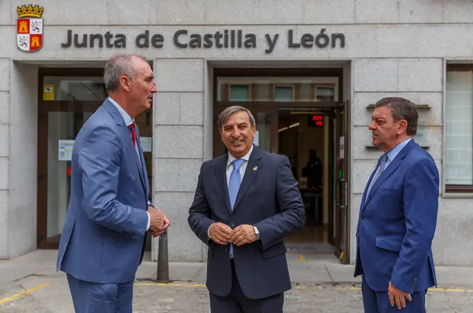 González Gago pide al delegado territorial de Segovia estar “muy atento” a la necesidades y requerimientos de los ciudadanos