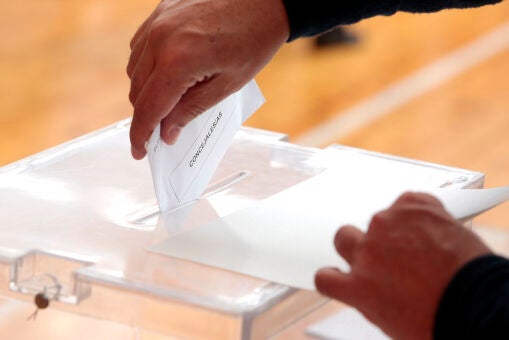 Invalidadas las municipales en Puerto Seguro (Salamanca) tras haber salido la urna del colegio electoral