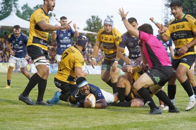 El VRAC Quesos Entrepinares vuelve a reinar en el rugby español