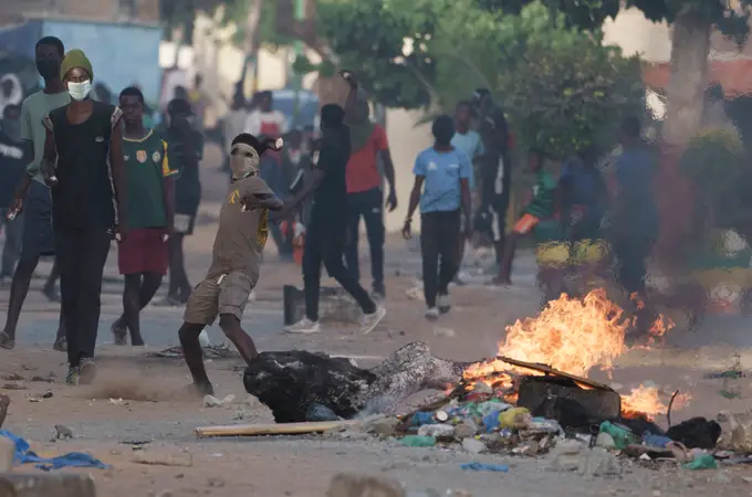 Continúan los disturbios en Senegal con 19 muertos tras los enfrentamientos con la policía