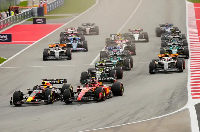 Victoria de Verstappen; Sainz, 5º y Alonso, 7º