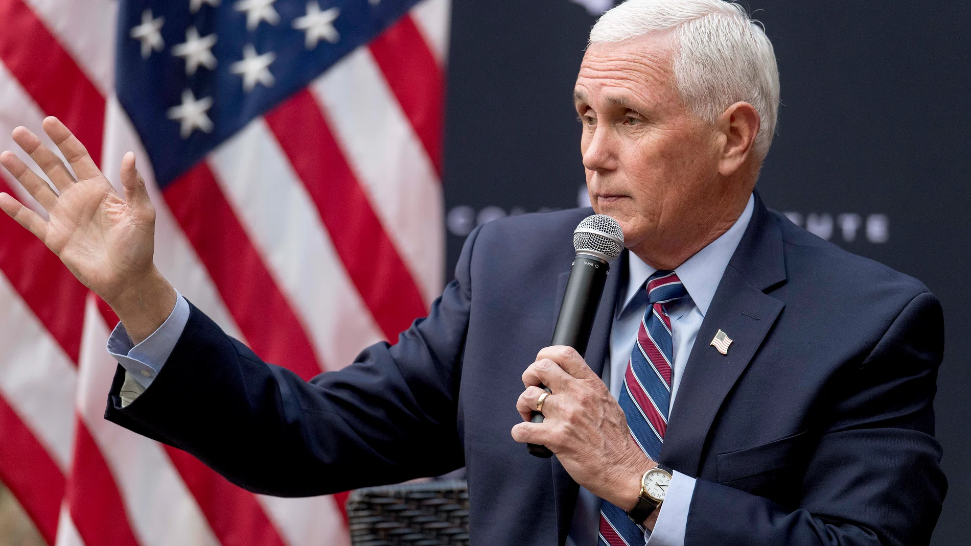 April 18, 2023 - Anaheim Hills, California, USA - Former Vice President MIKE PENCE speaks to college conservatives at an event organized by the Lincoln Institute. (Foto de ARCHIVO) 18/04/2023