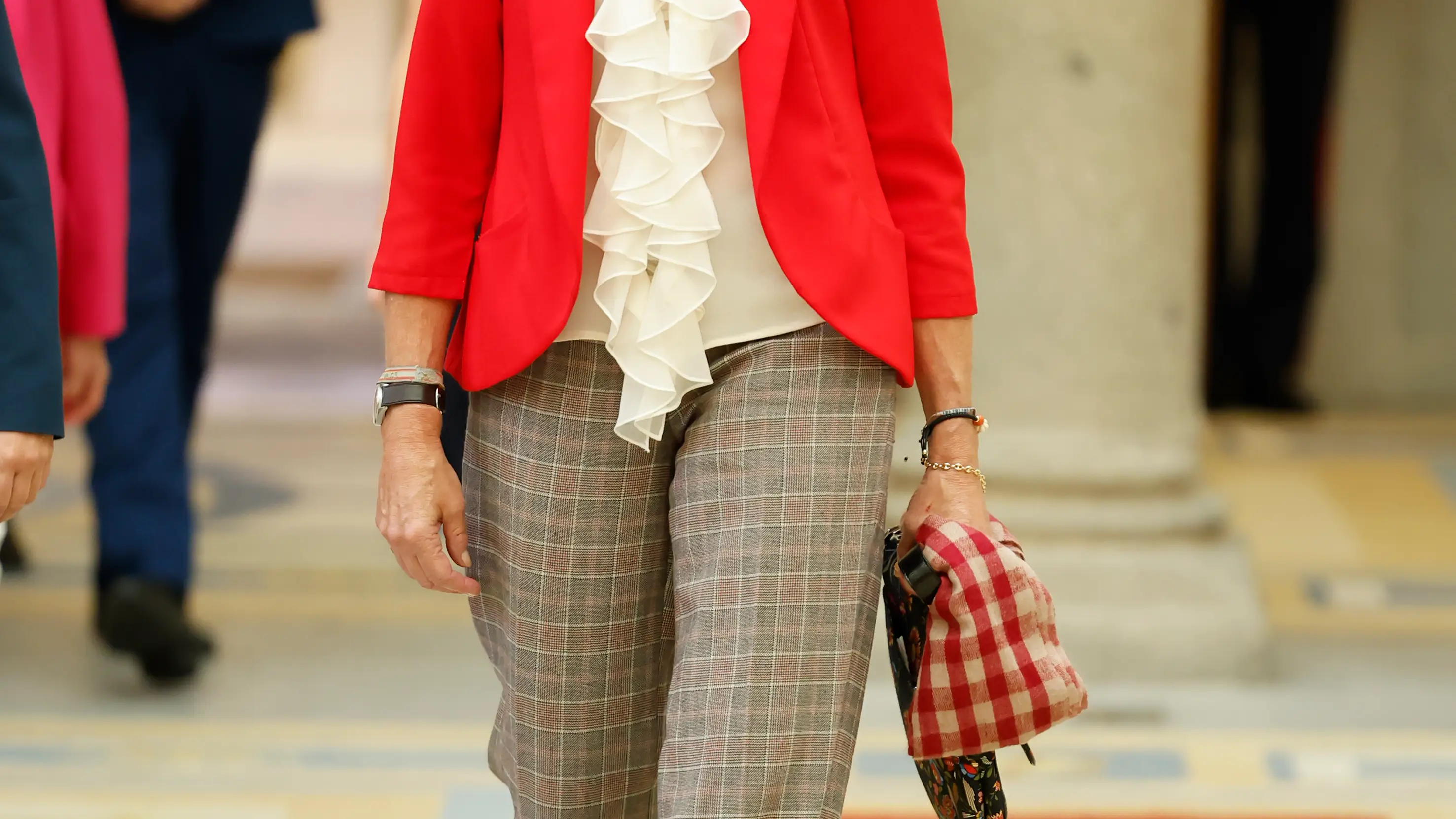 El look de la Infanta Elena.