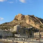 El Castillo de Santa Bárbara es el monumento más visitado de Alicante.