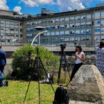 La atención mediática vaticana se centra en estos días en el hospital Gemelli, donde está ingresado
