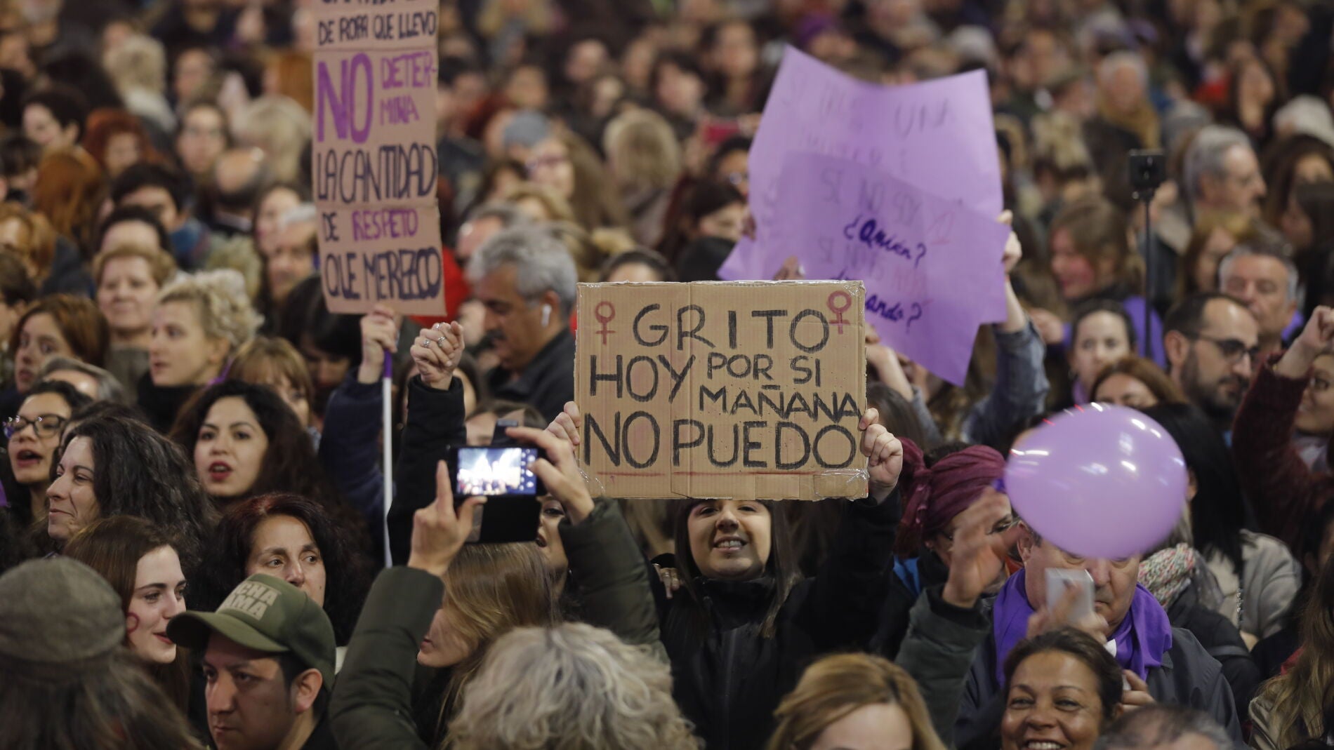 ¿Por Qué El Día De La Mujer No Se "celebra"?