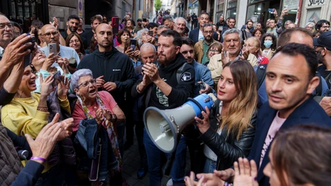 Acto electoral de Podemos con Pablo Iglesias, Alejandra Jacinto y Roberto Sotomayor.