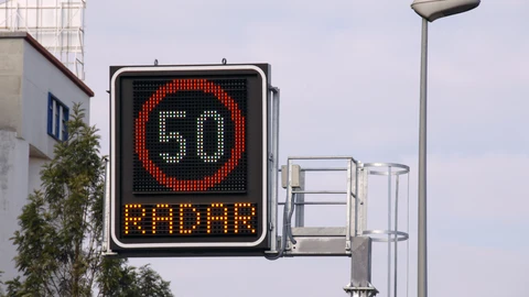 Imagen de archivo de un radar. En España, es una de las principales fuentes de financiación de la DGT
