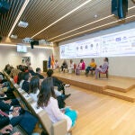 "Mujer en el transporte" celebra su primer congreso para su integración plena en el sector
