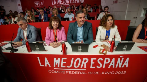 Pedro Sanchez en la Ejecutiva del PSOE en Ferraz. David Jar