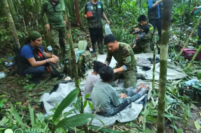 Los niños rescatados de la jungla, a su tío en el Hospital Militar de Bogotá: 