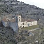 Finca con monasterio e iglesia a la venta en Soria