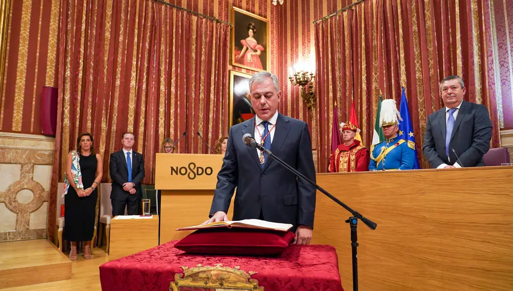 Sesión plenaria extraordinaria para la constitución de la nueva Corporación municipal del Ayuntamiento de Sevilla