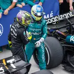 Alonso saluda a Hamilton tras el Gran Premio de Canadá